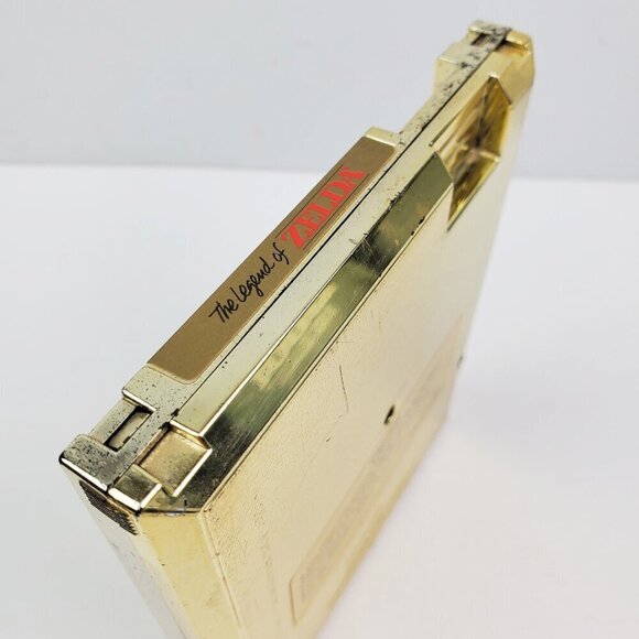 Legend of Zelda Gold NES Nintendo Video Game Authentic 1987 Tested - Picture 6 of 11